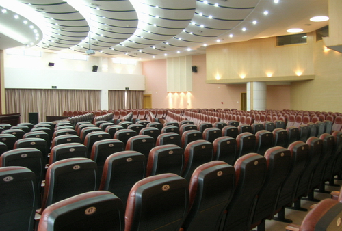 ��������������ί������