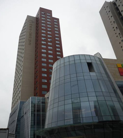 ���ݸ���������ʾƵ�