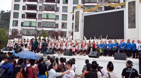 ������ýڿ�Ļ ����˹�𱣼ݻ���