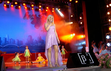 ������ɽ������ ������������.���ֹ����ݳ���